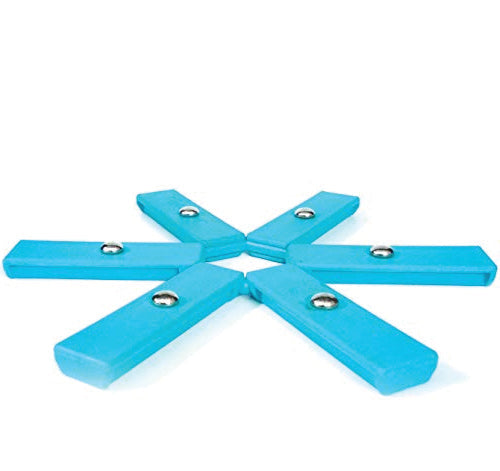 Durable foldable hot mat for kitchen, non-slip and heat-resistant. Durable foldable hot mat for kitchen, non-slip and heat-resistant.